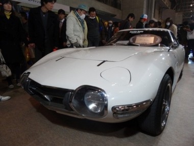    TOYOTA2000GT  通称トヨ２の魅力　RockyHV　オートサロン受賞大反響です。  