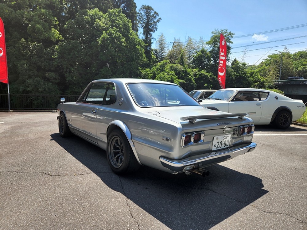 スカイライン　２HT　KGC10改