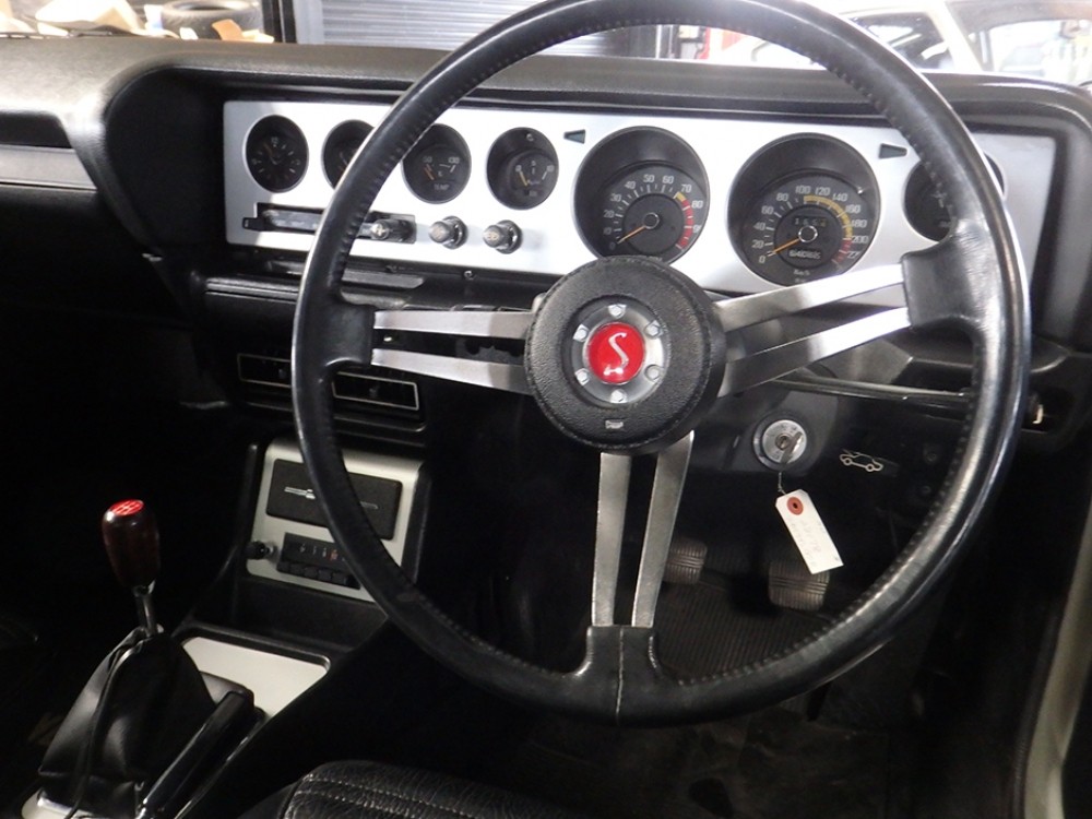 スカイライン2HT GT-R KPGC110